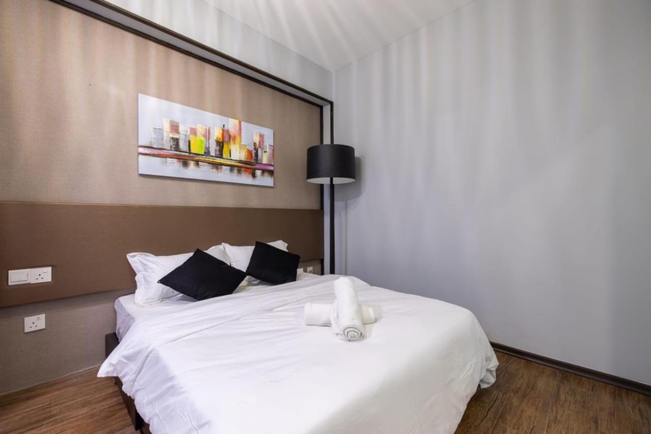 Loft Pano Seaview Suite 2 Bedroom By The Only Bnb Jelutong Exterior photo