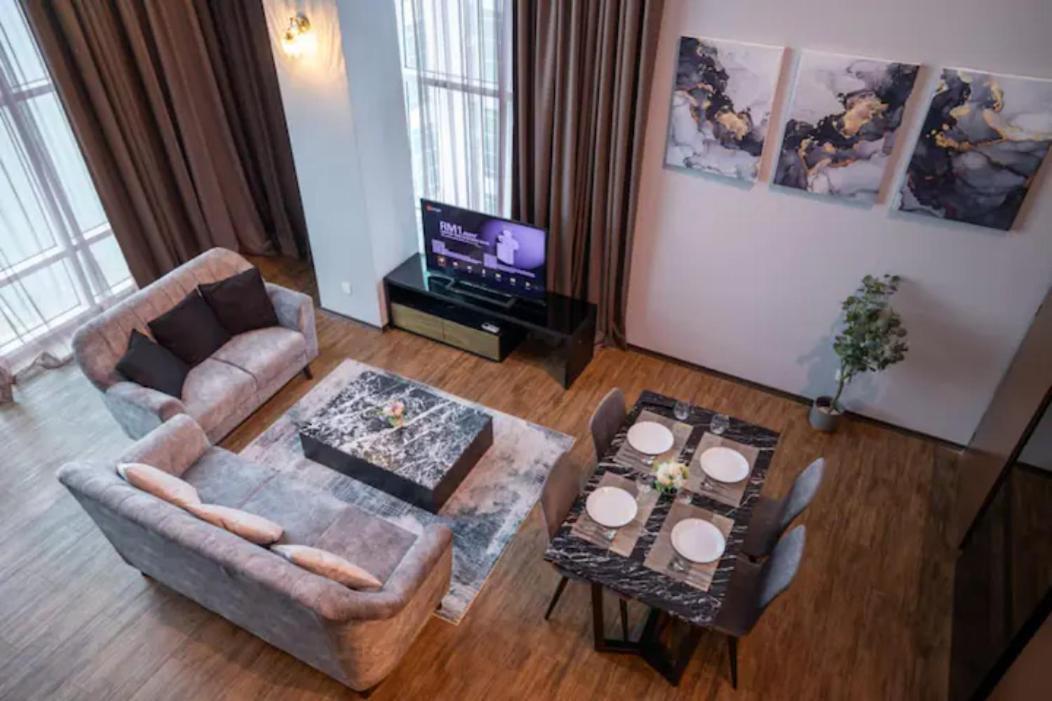 Loft Pano Seaview Suite 2 Bedroom By The Only Bnb Jelutong Exterior photo